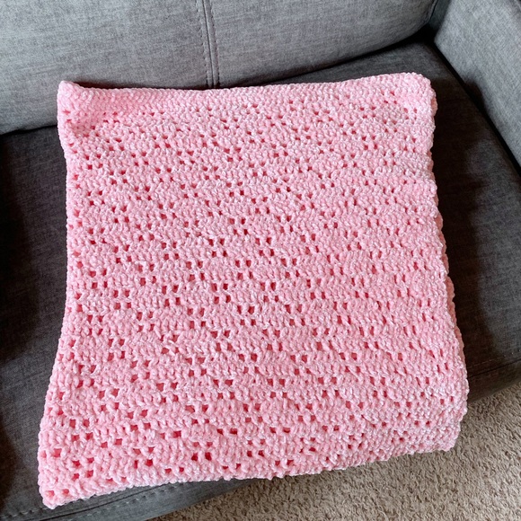 Handmade Crochet Baby Blanket - Picture 8 of 13